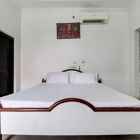 Hotel O Hanuman Bagh Ayodhya Экстерьер фото