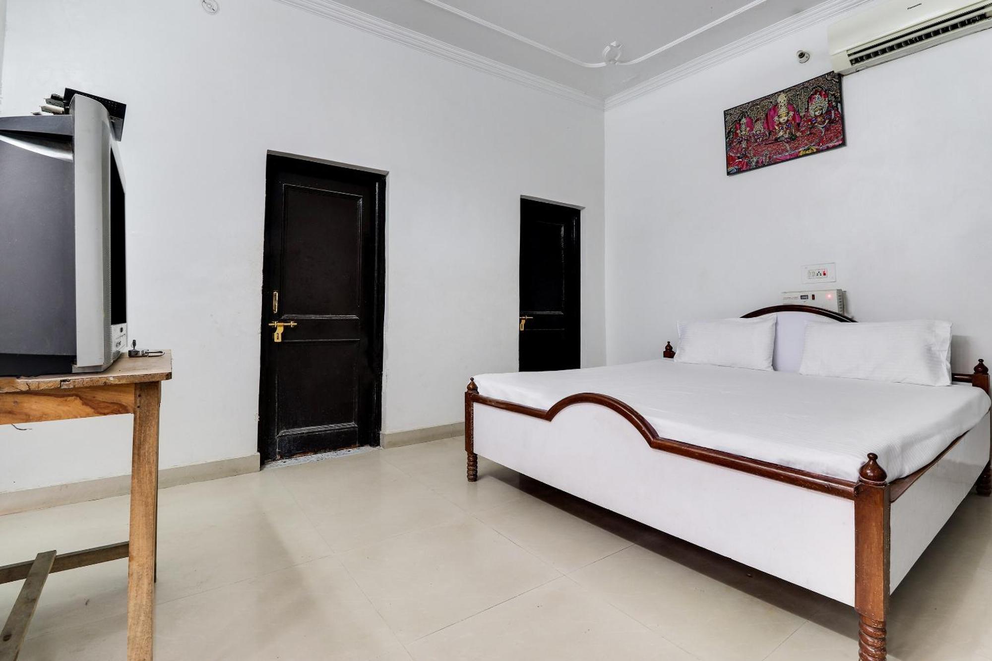 Hotel O Hanuman Bagh Ayodhya Экстерьер фото